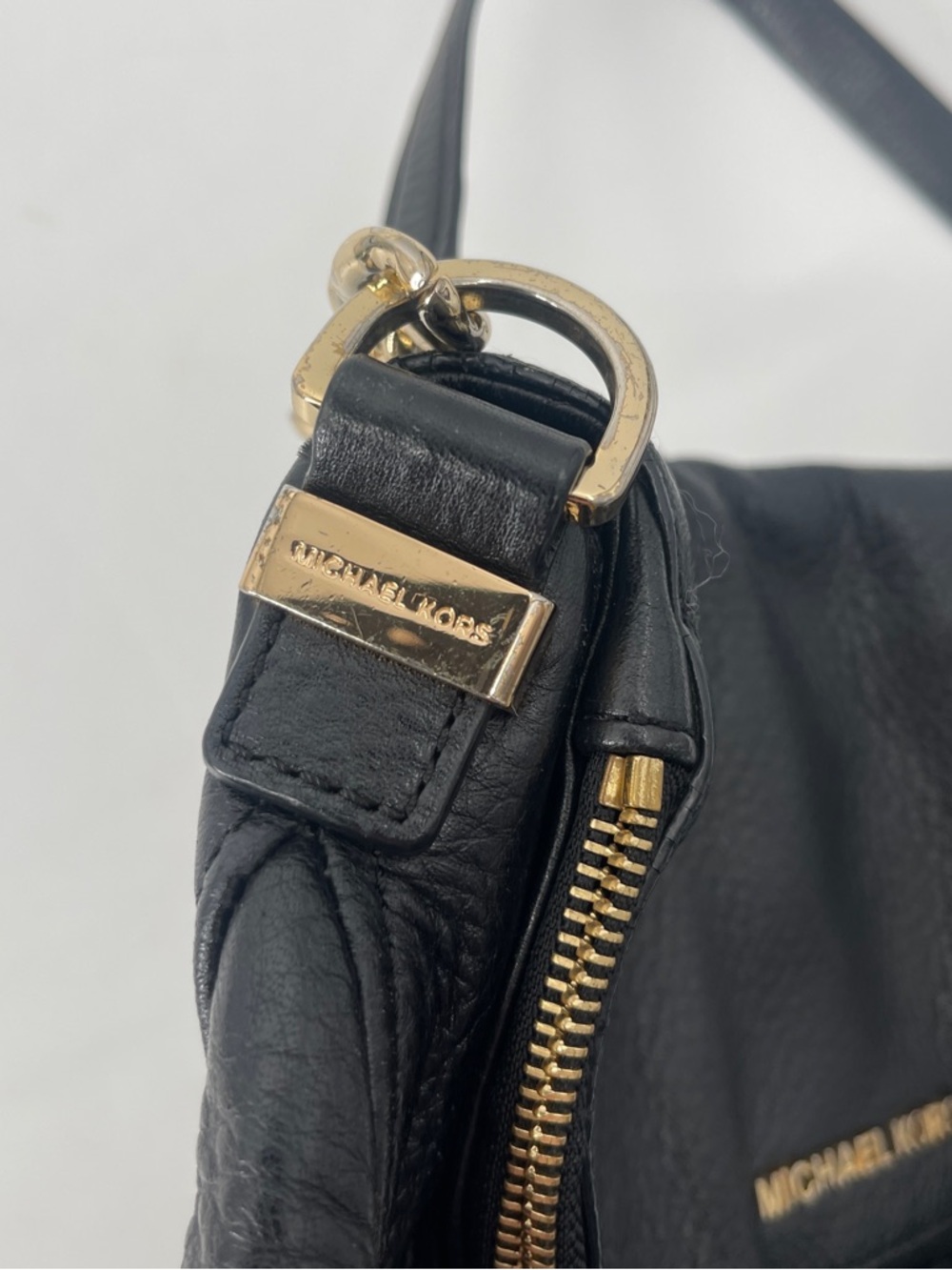 MICHAEL Michael Kors Bedford Tassel - Medium' Shoulder Bag - Picture 4 of 16